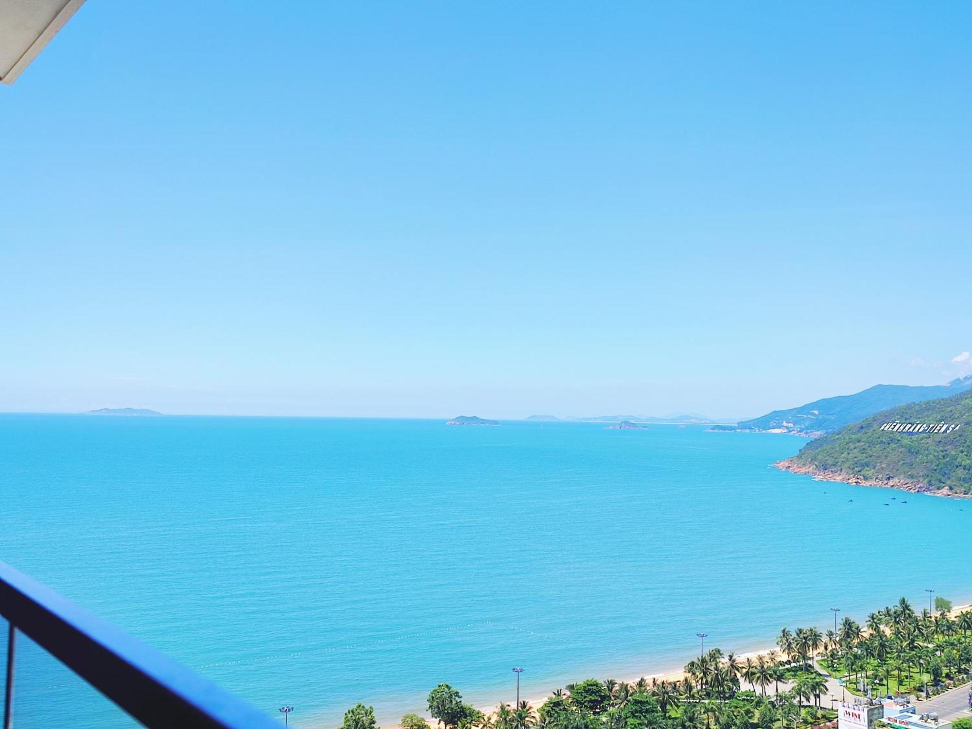 Flc Sea Tower Quy Nhon Ban Cong, Bon Tam, Ho Boi Co Phi, Sat Bien Bagian luar foto